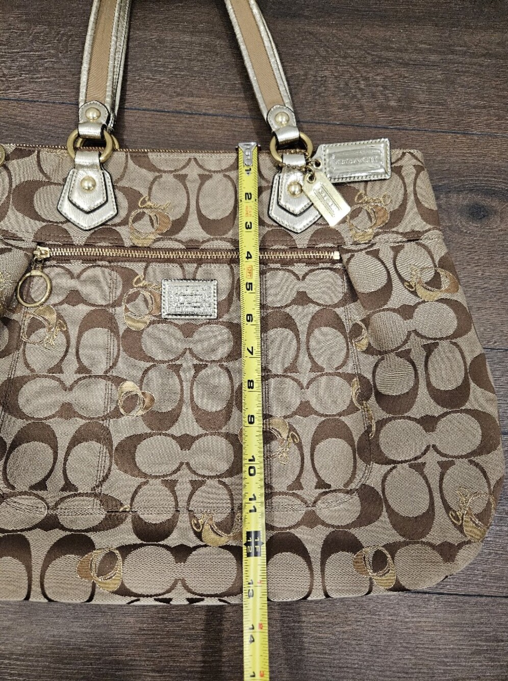 Coach Poppy Signature Hearts Glam Tote 18711 Khaki Gold RARE - Picture 13 of 15
